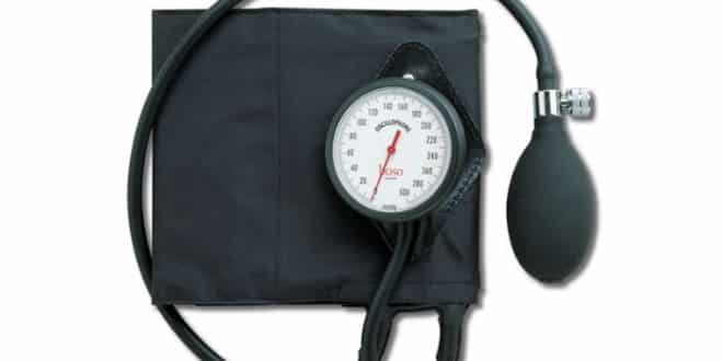 Huyết áp kế đồng hồ hoạt động dựa trên nguyên lý gì?
